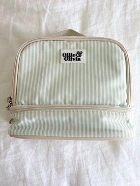 Ollie and Olivia Green Stripe Lunch Bag